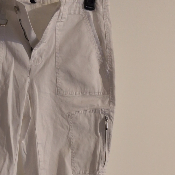 White House Black Market White Ankle Cargo Jeans - Picture 5 of 10